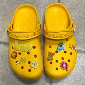 CROCS x Justin Bieber Drew Yellow Crocs w/ Jibbitz